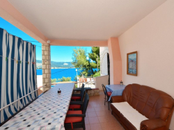 Apartmenthaus Villa Palma Arbanija (Insel Ciovo)