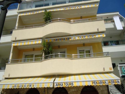 Apartmenthaus Villa Grgo Tučepi  Tucepi