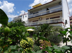 Apartmenthaus Villa Vesna - Family apartments Crikvenica
