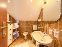 Apartmenthaus Villa Vesna - Family apartments Crikvenica