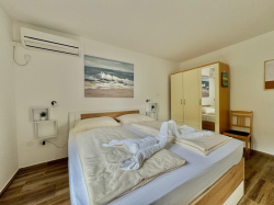 Apartmenthaus Dijana Krk (Insel Krk)