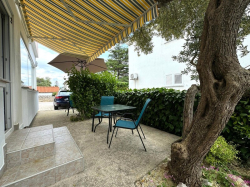 Apartmenthaus Dijana Krk (Insel Krk)