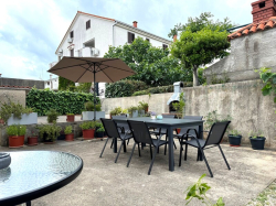 Apartmenthaus Dijana Krk (Insel Krk)