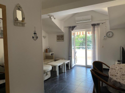 Apartmenthaus By The Sea  Mali Losinj (Insel Losinj)