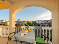 Apartmenthaus Vila Šima Pakostane