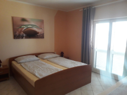 Apartments Vivien Kustici (Island Pag)